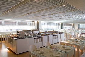 NH Collection Barcelona Constanza
