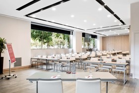 NH Collection Barcelona Constanza