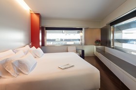 NH Collection Barcelona Constanza