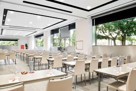 NH Collection Barcelona Constanza