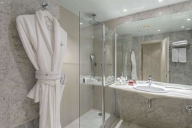 NH Collection Barcelona Pódium