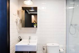 No 23 - The Streets Apartments
