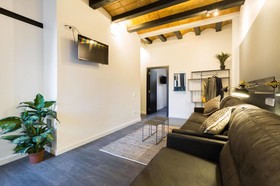 No 23 - The Streets Apartments