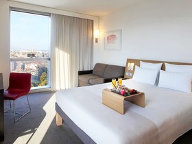 Novotel Barcelona City