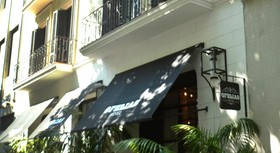 Ofelias Hotel