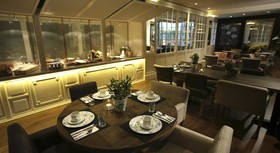 Ofelias Hotel