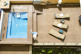 Arya Stadium Hotel