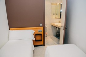 Pension Hostal Apolo