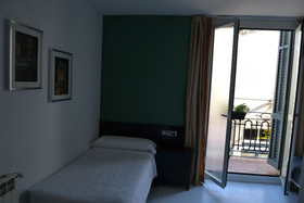 Pension Hostal Apolo