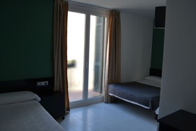 Pension Hostal Apolo