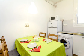 Rentbcn Gaudi Apartments