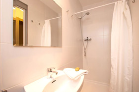 Rentbcn Gaudi Apartments