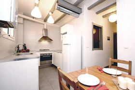 Rentbcn Gaudi Apartments