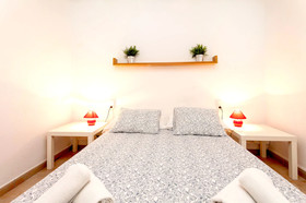 Rentbcn Gaudi Apartments