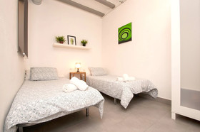 Rentbcn Gaudi Apartments