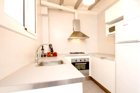 Rentbcn Gaudi Apartments