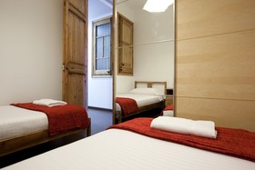 Sagrada Familia Apartments
