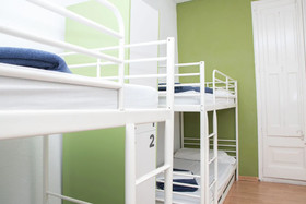 Sant Jordi Hostel Alberg/Lluria