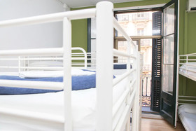 Sant Jordi Hostel Alberg/Lluria