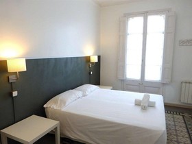 SleepHouse 32
