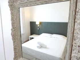 SleepHouse 32