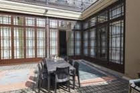 Uma Suites Pau Claris Terrace