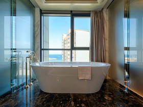 Sofitel Barcelona Skipper Hotel