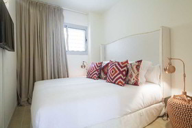 Splendom Suites Pau Clarís