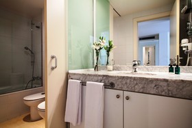 Splendom Suites Pau Clarís