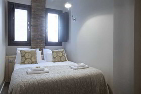 Ssa Sagrada Familia Apartments