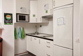 The Hostel Box Port