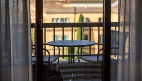 U232 Hotel