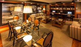 U232 Hotel