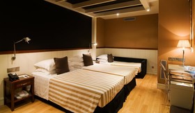 U232 Hotel