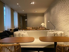 UMA Suites Barcelona Pau Claris Guesthouse