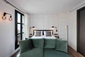 Yurbban Ramblas Boutique Hotel
