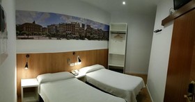 Hostal Restaurante Cornella