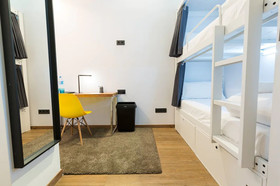 Airhostel Barcelona Aeropuerto