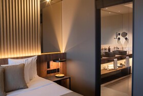 BAH Barcelona Airport Hotel