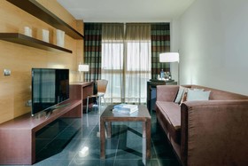 Hesperia Barcelona Fira Suites