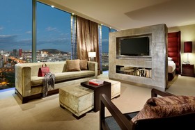 Hyatt Regency Barcelona Tower