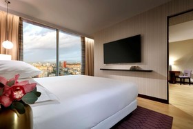 Hyatt Regency Barcelona Tower
