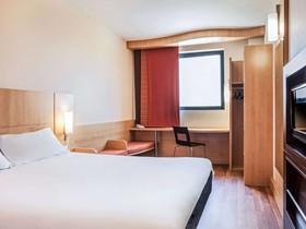 Ibis Barcelona Ripollet