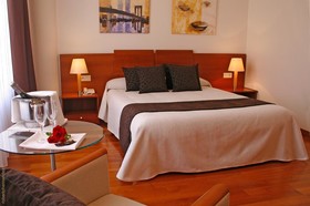 Hotel Sercotel Arrahona