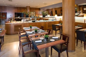 Catalonia Gran Hotel Verdi
