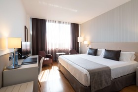 Catalonia Gran Hotel Verdi