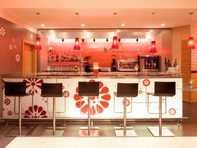 ibis Barcelona Santa Coloma