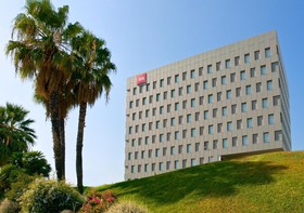 ibis Barcelona Santa Coloma