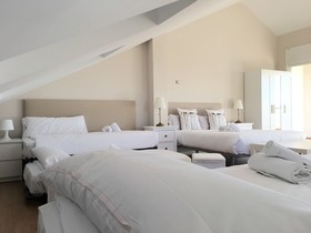 Homenfun Luxury House