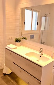 Homenfun Luxury House